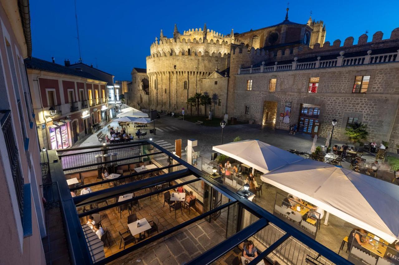 Hostal Restaurante Puerta Del Alcazar Ávila Eksteriør billede