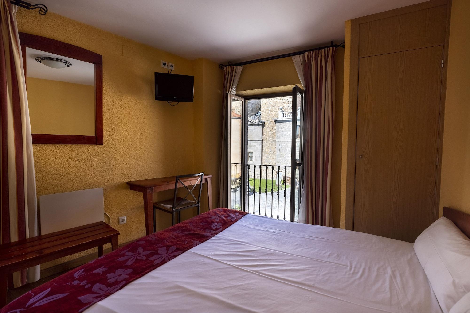 Hostal Restaurante Puerta Del Alcazar Ávila Eksteriør billede