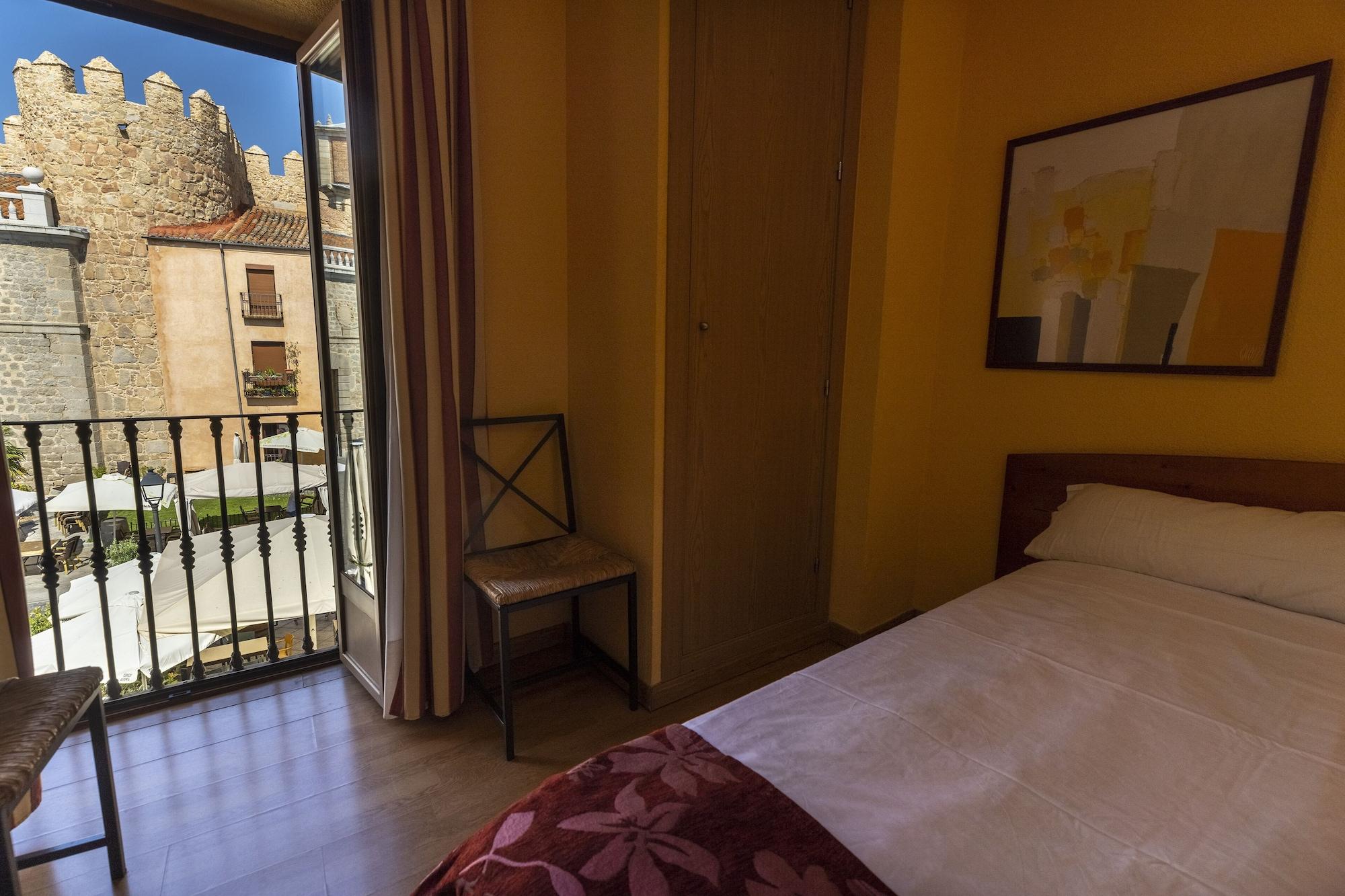 Hostal Restaurante Puerta Del Alcazar Ávila Eksteriør billede