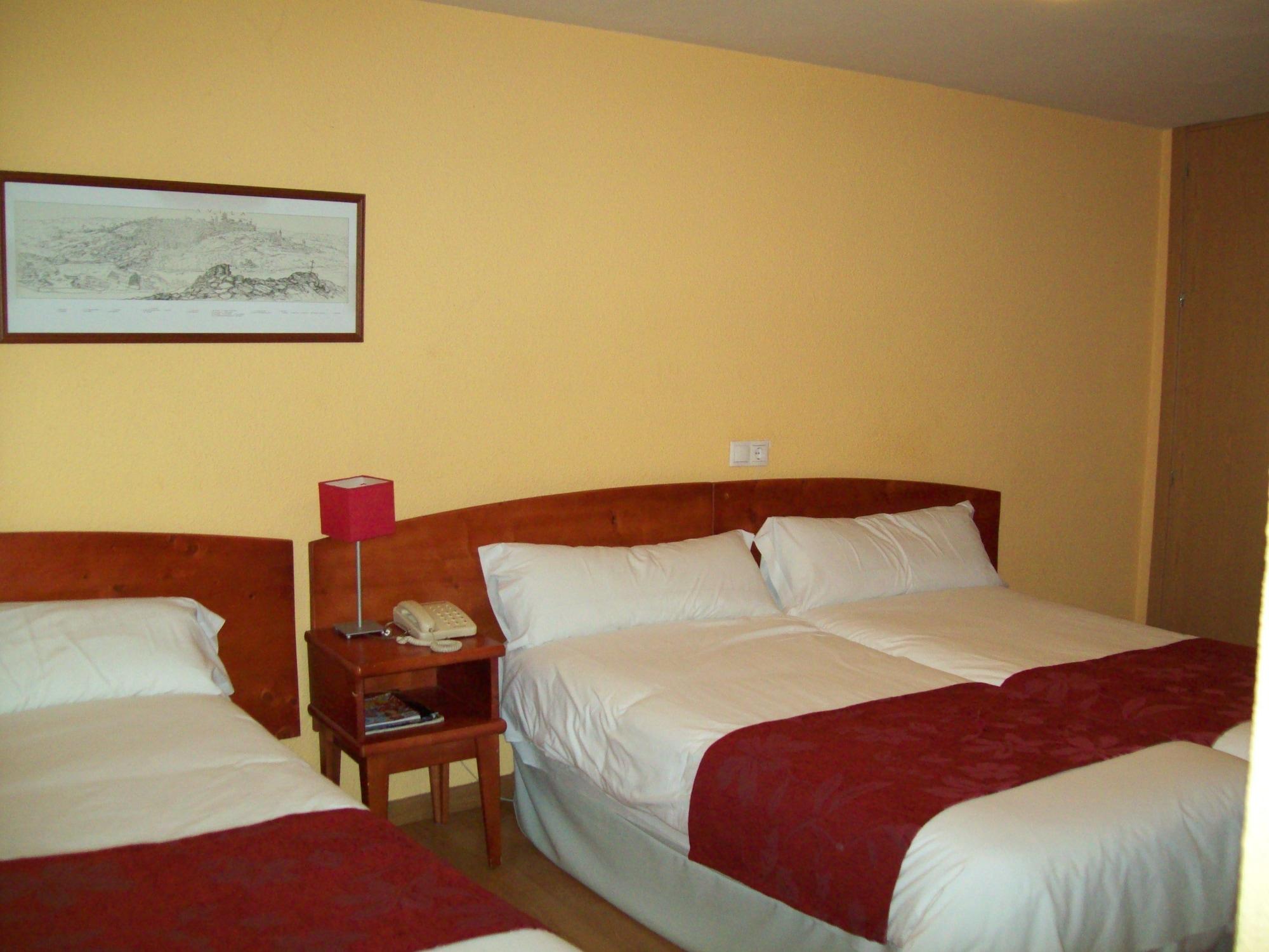 Hostal Restaurante Puerta Del Alcazar Ávila Eksteriør billede